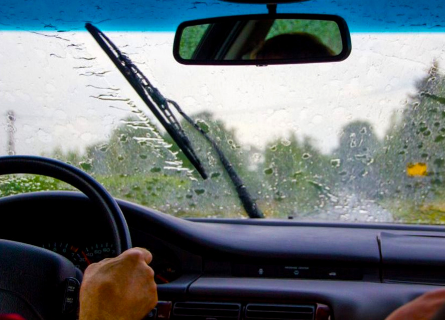 driving-tips-on-a-rainy-day-or-season