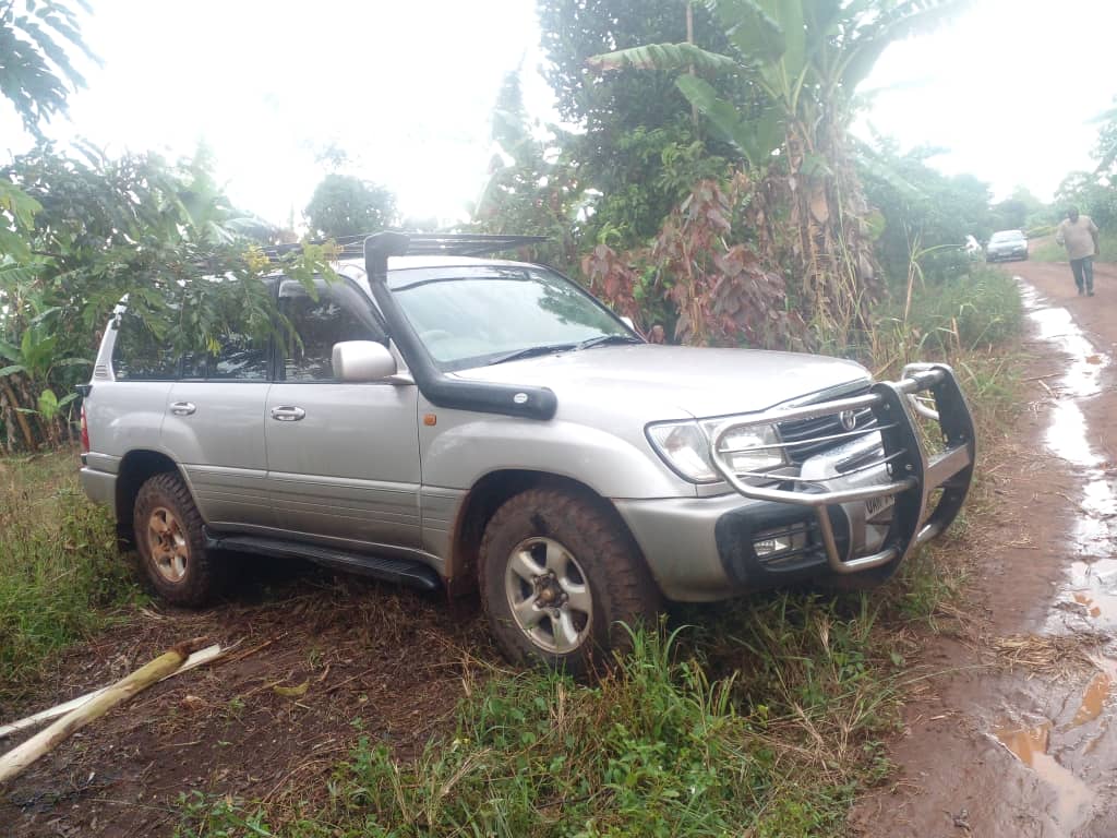 Driving in Uganda: Everything You Need to Know