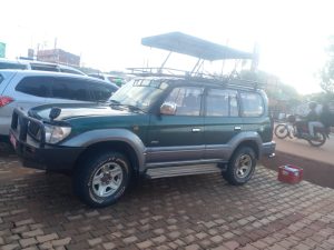 Land cruiser with Pop-up Roof